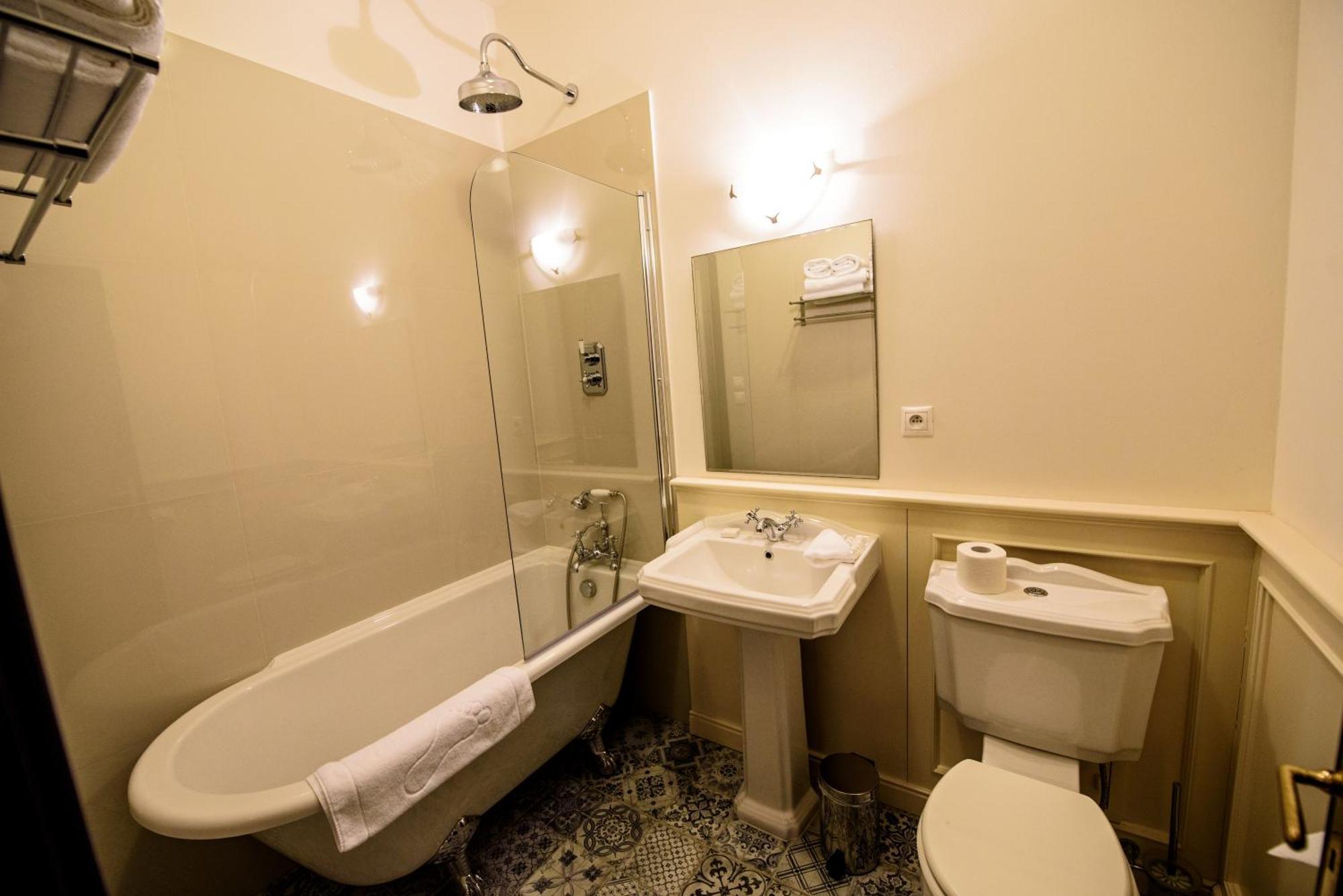 Chateau Hostacov Hotel Bagian luar foto